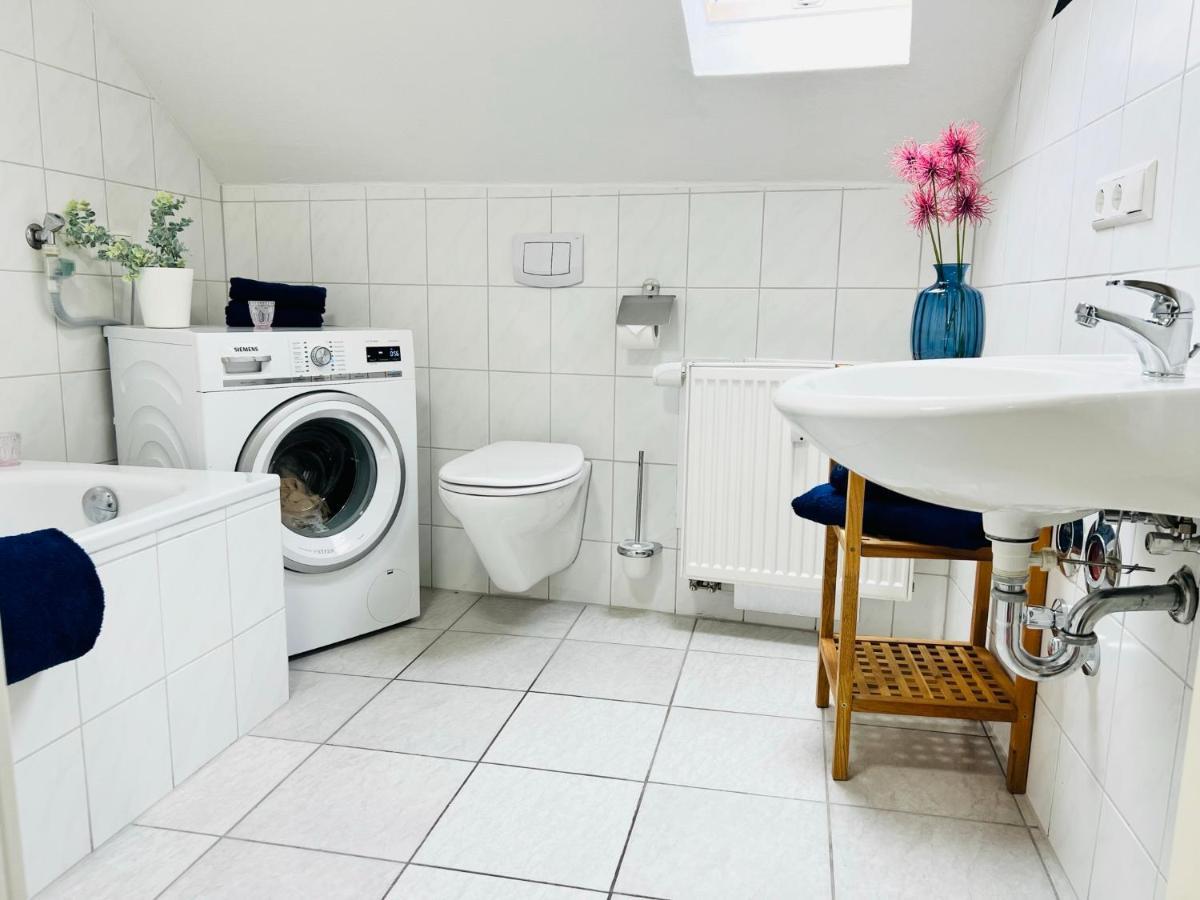 Ferienwohnung Luna -3 Schlafzimmer, Waschmaschine, Kueche, Wlan, Ca 15 Min Bis Zum Europa Park, Malterdingen Εξωτερικό φωτογραφία